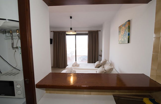 Apartamentos Mestret - Foto 14