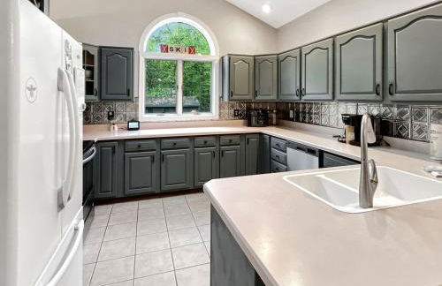 Sugar Hollow home - Photo 8