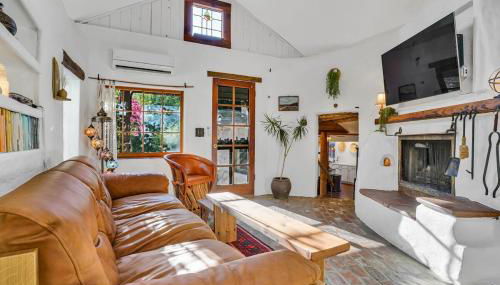 Private Romantic Escape, Hidden Gem w Hot Tub - Foto 3