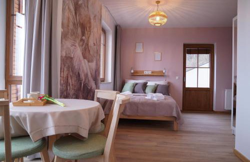 Przystanek na Skarpie - Foto 9