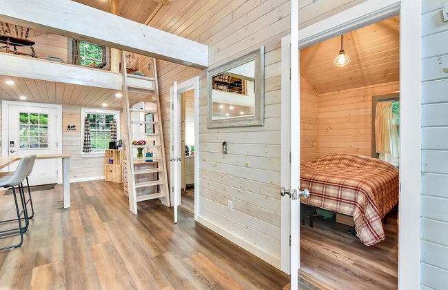 Gables End Cottage in Belgrade - Photo 36