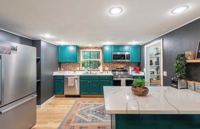 Lakeshore Oasis by Avantstay Private Beach, Views, Hot Tub, Volleyball - Foto 13