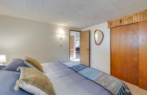 Beach and Bay Access! 5-Acre Whidbey Island Retreat - Foto 12