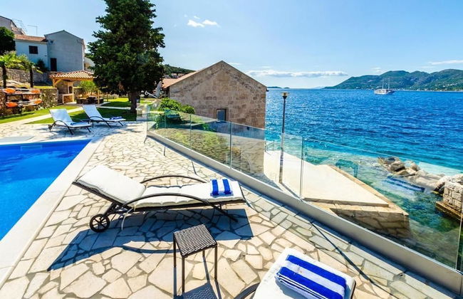 Luxury Villa Gabriela - Foto 32