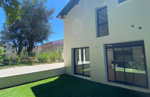 Elégante maison de ville rénovée - Photo 8