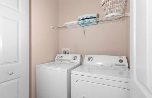 3-Bedroom Luxury Condo in the Heart of the City - Foto 31