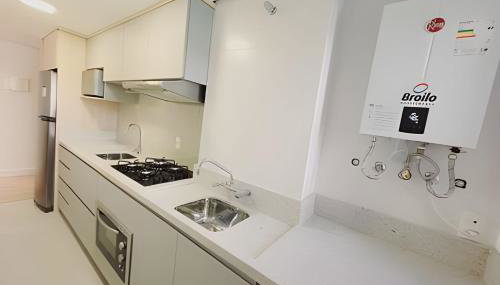 Bosque 201 Apto junto a Natureza próximo ao centro - Foto 2