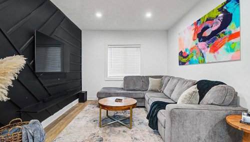 Spacious 3BR PetFriendly Retreat Near DT Cleveland - Foto 1