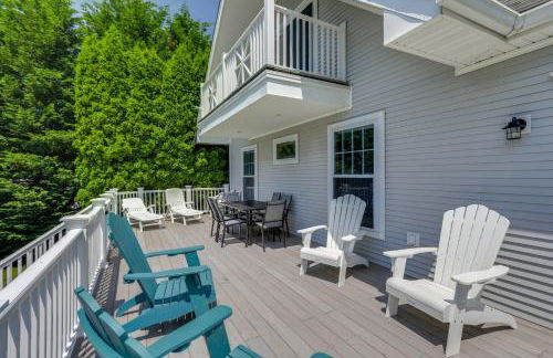 Gem of Narragansett Beach, House Retreat! - Foto 1