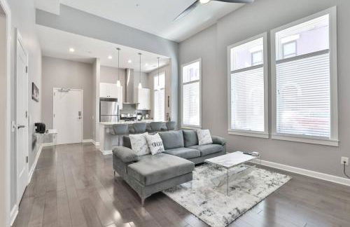 **NEW mOdernLUX best OTR condo *Park ONsite** - Foto 19