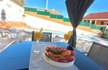 Holiday Home Three Sisters with Swimming Pool & Jacuzzi - Photo 10