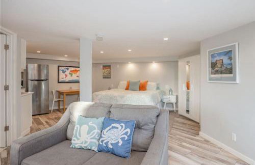 Coastal Zen Cottage - Walk To Beach - Foto 1