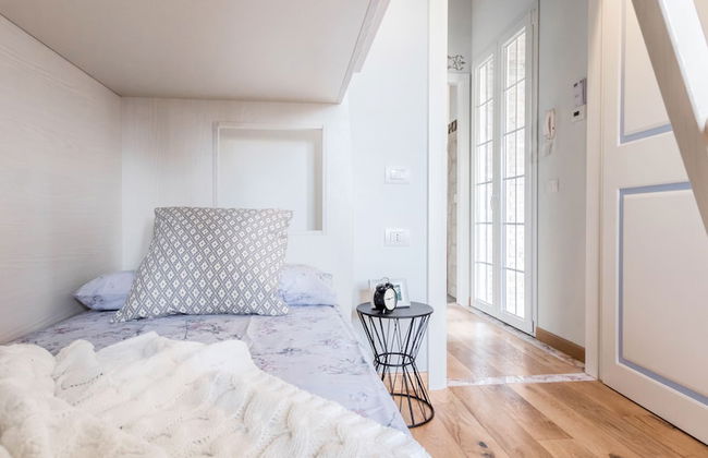 JOIVY Superb Villa For 7 W/Backyard And Bbq Area In Vaccarezza - Foto 10