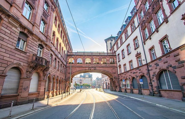 Frankfurt arquitectónico: recorrido privado con un experto local - Foto 9