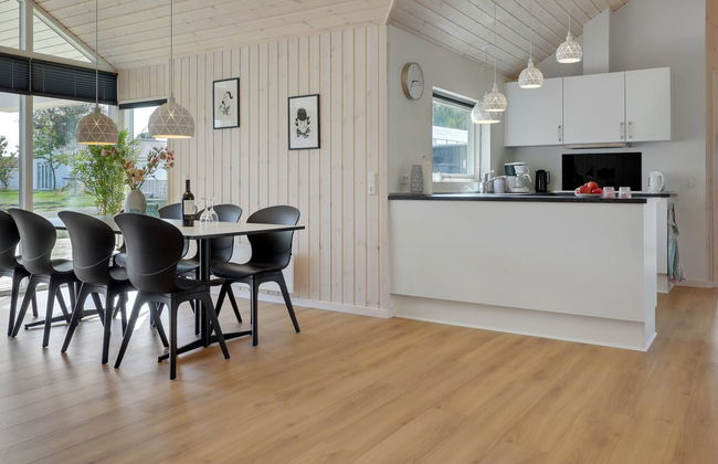 4 bedroom House in Nexø with terrace - Photo 22