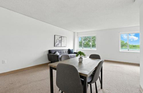 Legacy at Imperial Village 602 I 2 Bed 2 Bath - Foto 10