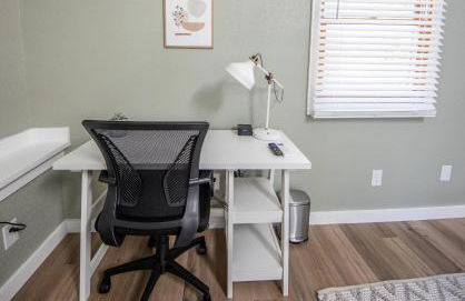 Unwind at this Modern Bethel Village Escape - Foto 31