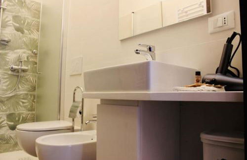 [Fronte lago]ResidenceGarden, moderno appartamento - Foto 7