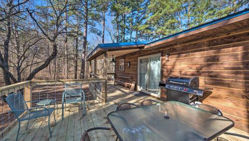 Updated Cabin with Fire Pit 2 Mi to UTV and Hike - Foto 3