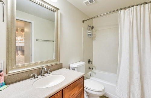 Oceanfront Destin Condo with Pool and Beach Access - Foto 16