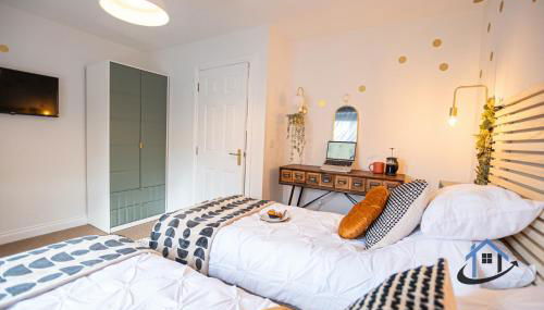 Ironside House, Thrapston king or twin beds, free parking, workspace, corporates, sleeps 8 - Foto 3