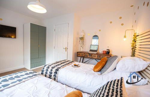 Ironside House, Thrapston king or twin beds, free parking, workspace, corporates, sleeps 8 - Foto 3