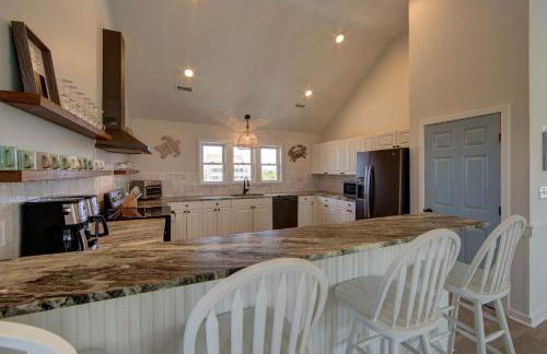 Hotter Otter-6 beds-private pool-kid/pet friendly-walk to beach! - Foto 11