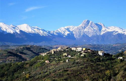 Characteristic restored farmhouse with 360 degree views - Photo 48