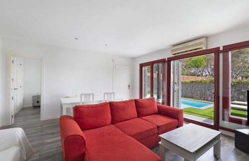 Casa con piscina privada en Sitges - Photo 2