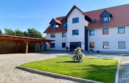 Ferienwohnung Bertchen - barrierefrei mit Südterrasse und Carport in ruhiger Altstadtlage von Ballenstedt - Foto 24