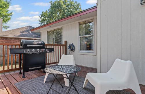 Hill Country Getaway Games, Fire Pit & Deck - Photo 44