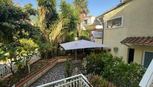 La casa di Iole - Foto 1, Garden, Garden view