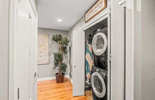 5 bdrm - Heated Indoor Pool - Roof Top Deck - Foto 46