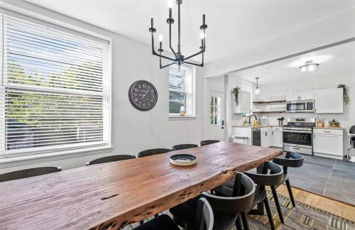 Classic 7BR CWE Home 3rd Floor Suite ABODEbucks - Foto 5