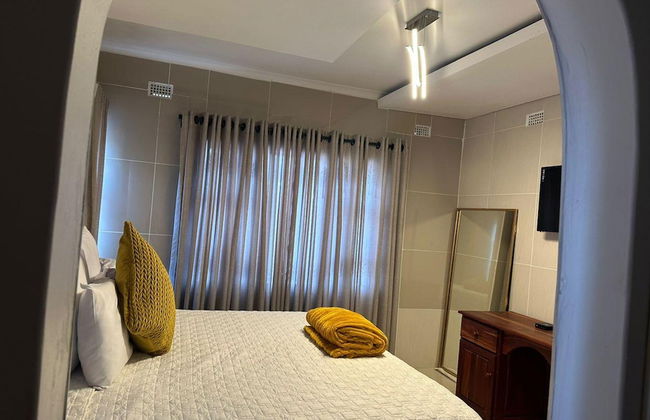 Lovely 3 bed in Selborne Park With Pool - 2234 - Foto 2