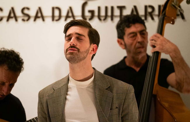 Casa da Guitarra Fado Show - Foto 6