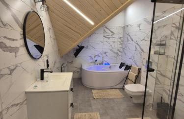 Apartament z prywatną wanną z hydromasażem - U Parów - Foto 57