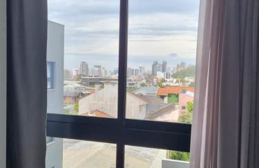 Apto Novo Studio Nature a 50 m da praia - Foto 15