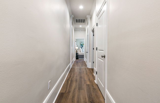 Hosteeva 3BR Steps to St. Charles Ave - Foto 24