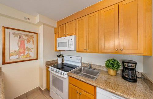 Kaanapali Shores 940 · KS 940 Top Floor Studio w Ocean Views AC - Foto 21