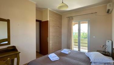 Porto Nirikos Lefkada - Photo 4