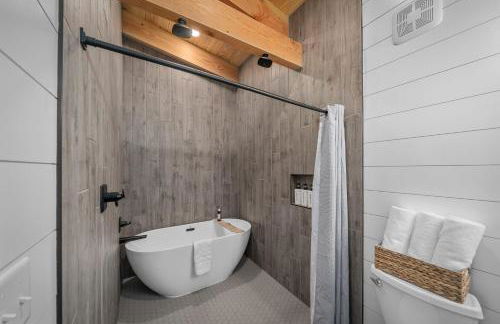 Whispering Pines Treehouse - Sunrise - Foto 5