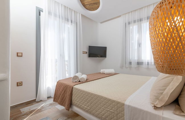 Naxian Sunset Luxury Villas - Photo 10