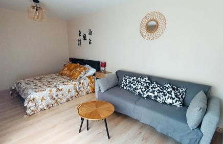 Studio climatisé-terrasse-Netflix-jardin à 10 min de Cassis - Foto 9