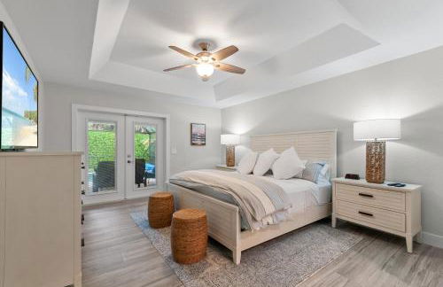 Modern Luxury Retreat in Naples - Photo 65