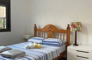 Apto inteiro, central, 1 quarto, bem equipado - Foto 11