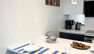 Modern family apartment 6 pax - Free Parking - Paris - Foto 5, stove