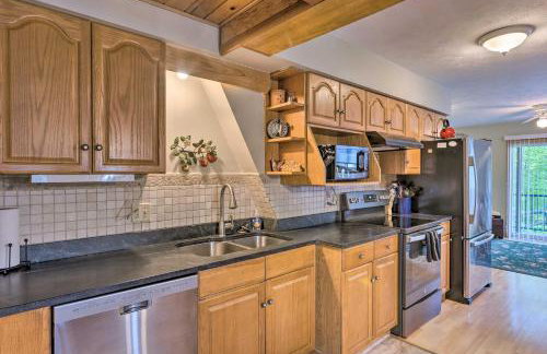 Hot Tub, Sauna, Fireplace, Dock! Lake Honor Cabin - Foto 10