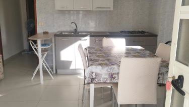 Appartamento con camera matrimoniale e divano letto - Foto 5