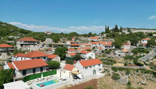 Charming and Authentic Stone Villa Stanić - Foto 2